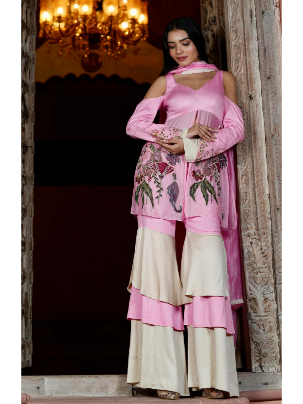 Diwan E Aam Elegance